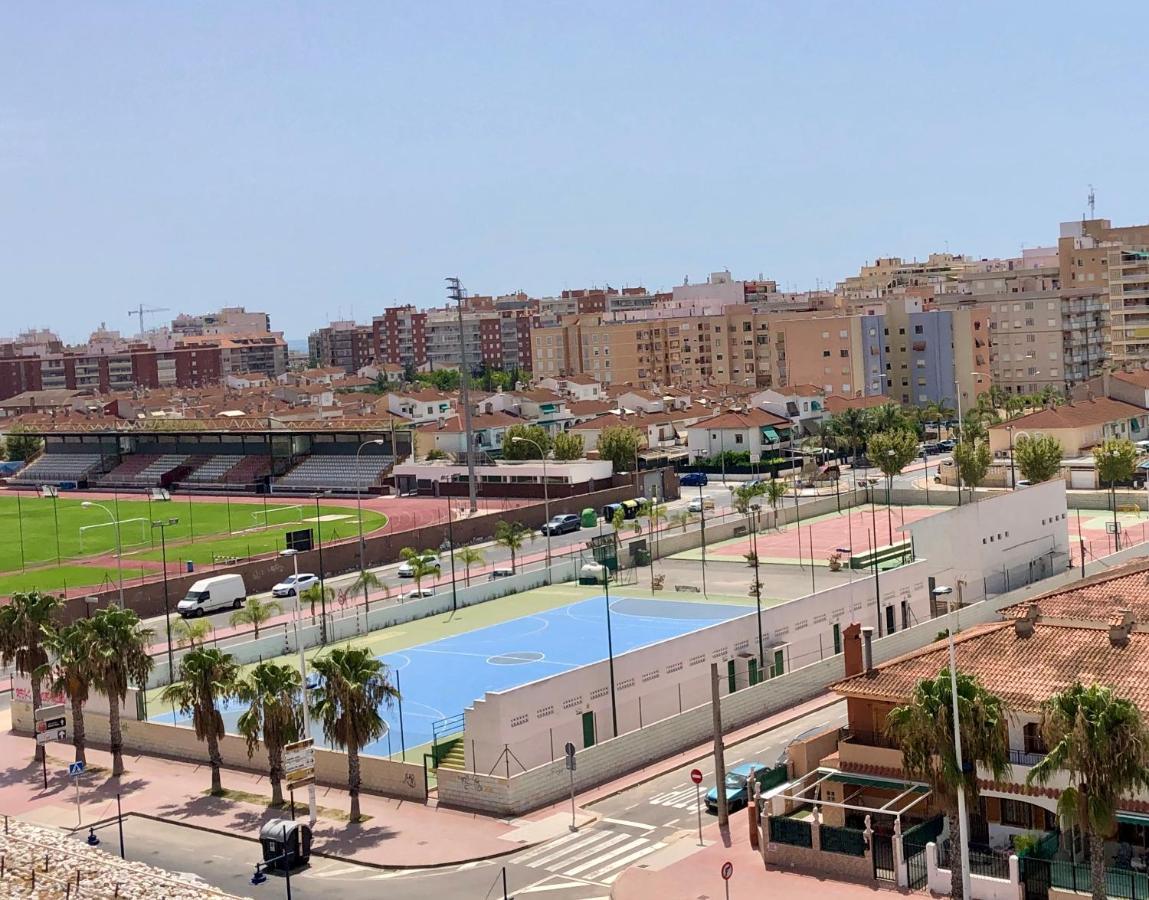 Apartamento Santa PolaThe Guitar 300 m de la playa Exterior foto